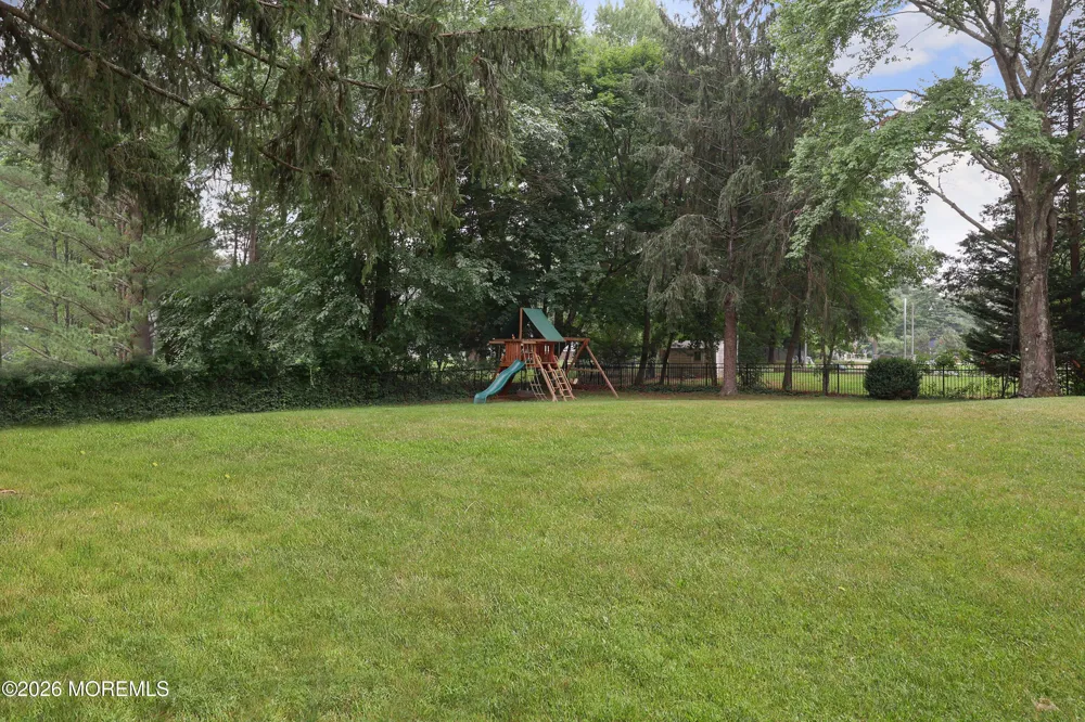 47 Phalanx Road Lincroft, NJ 07738