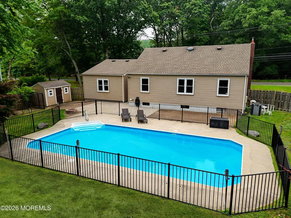 47 Phalanx Road Lincroft, NJ 07738