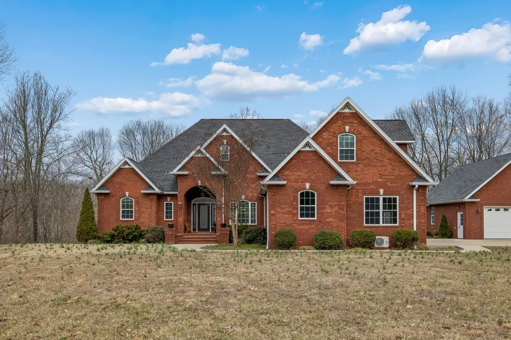5140 Highway 52 W Lafayette, TN 37083