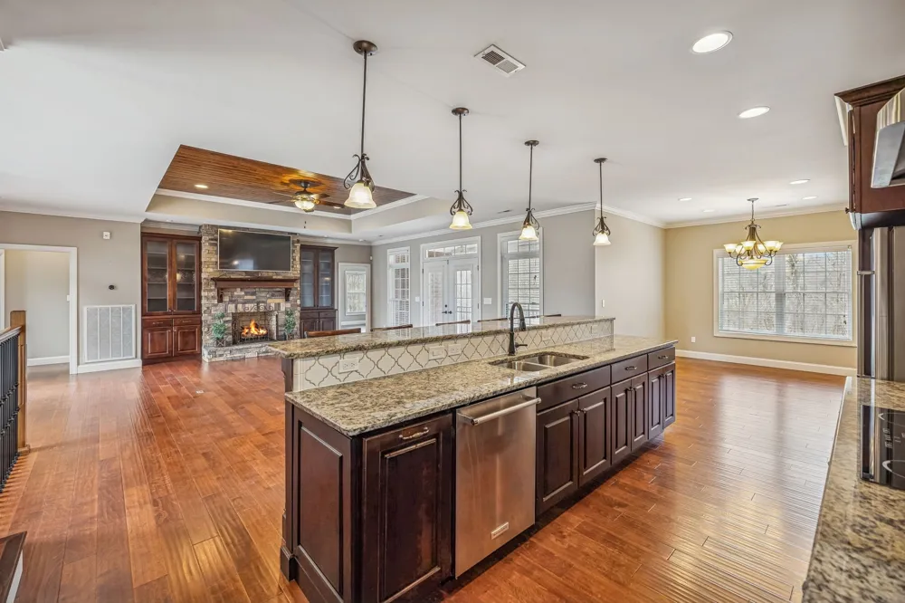 5140 Highway 52 W Lafayette, TN 37083