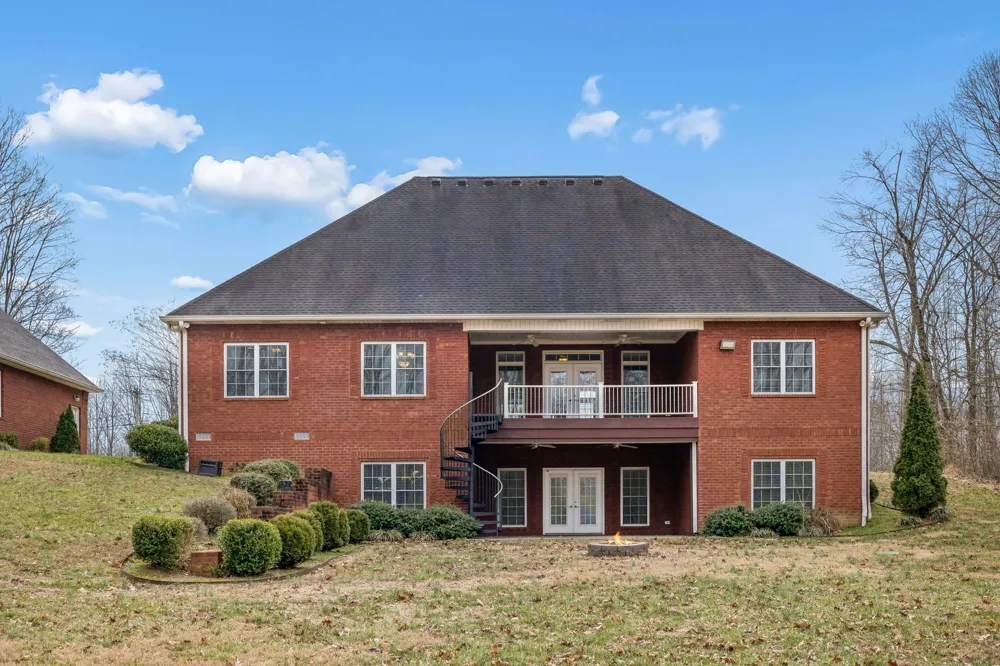 5140 Highway 52 W Lafayette, TN 37083