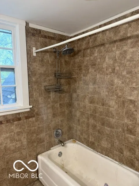 5685 Darwin Road West Terre Haute, IN 47885