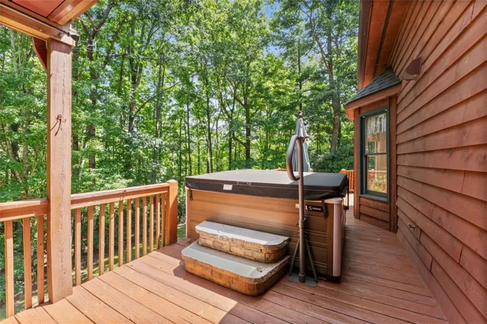 257 Interlochen Court Sautee Nacoochee, GA 30571