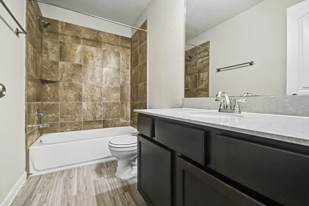 5127 Gulf Stream Lane Bacliff, TX 77518