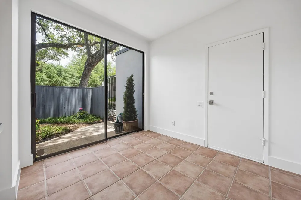 1 Boulevard Green Bellaire, TX 77401
