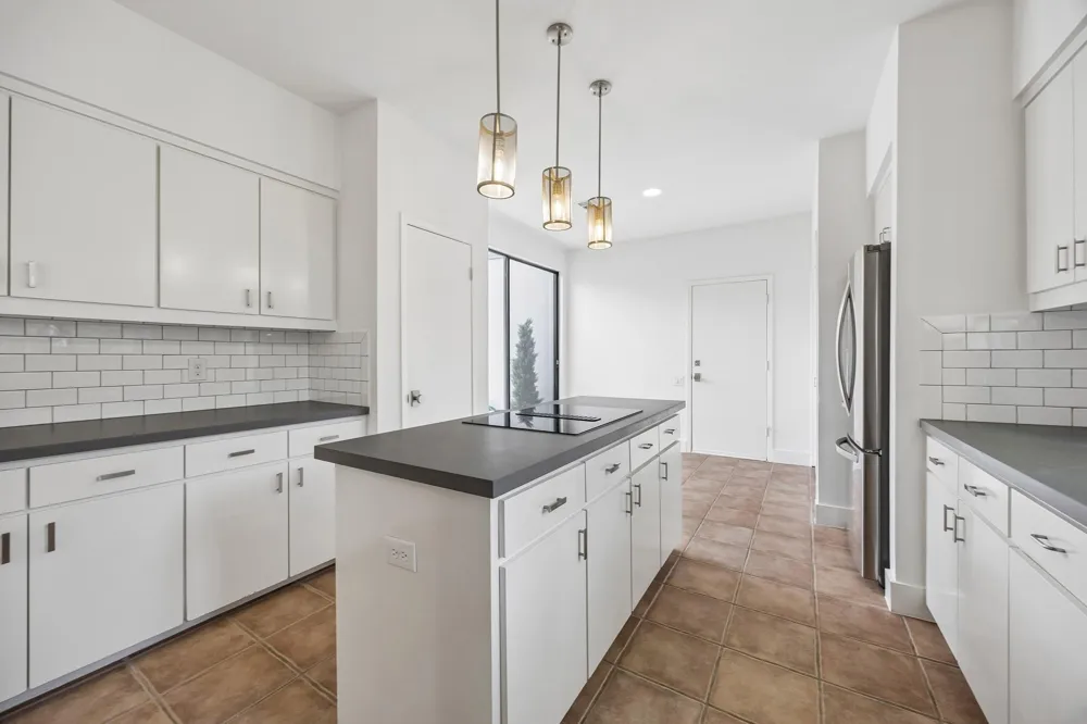 1 Boulevard Green Bellaire, TX 77401