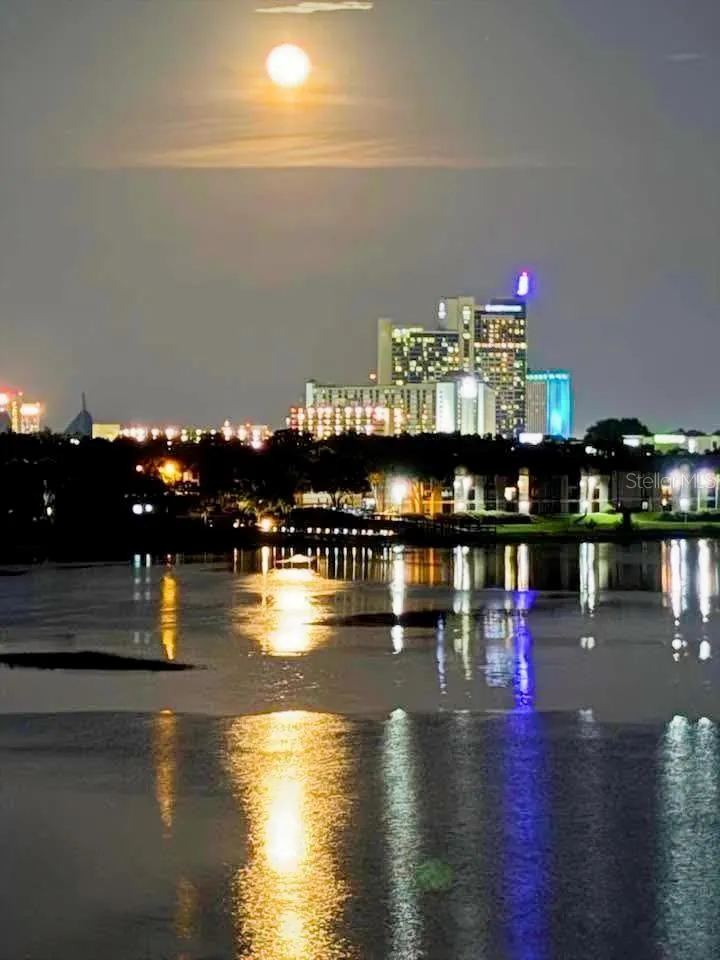 8749 THE ESPLANADE #22 Orlando, FL 32836
