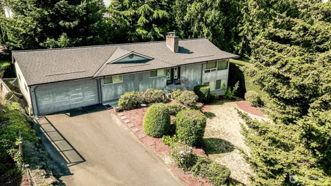 425 SW 183rd Street