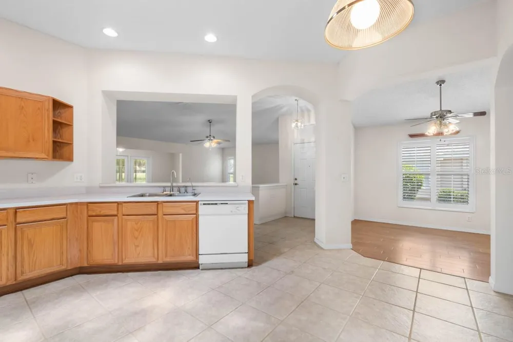 1148 CORINTH GREENS DRIVE Sun City Center, FL 33573