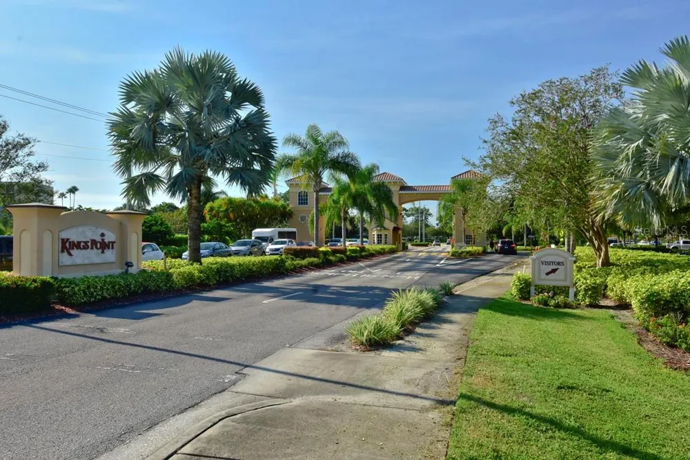 1148 CORINTH GREENS DRIVE Sun City Center, FL 33573
