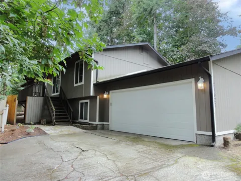 21627 SE 271st Street