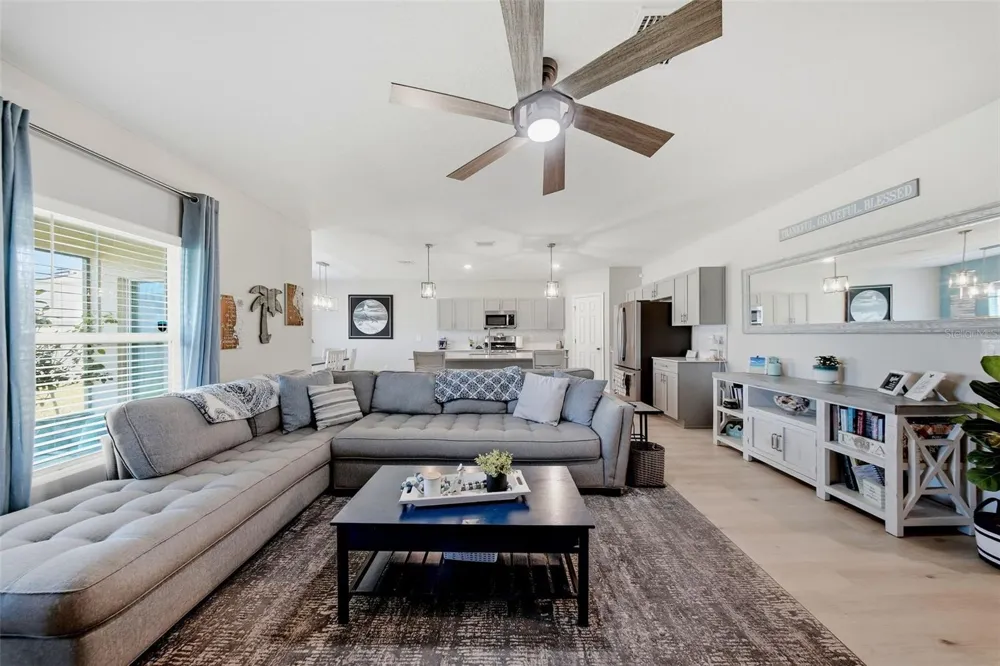 12953 CAMARILLO PLACE Lithia, FL 33547