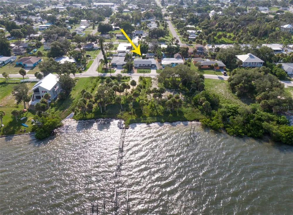 185 WINSON AVENUE Englewood, FL 34223