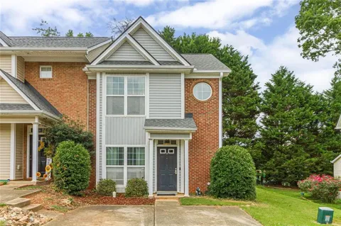 35 Pearl Chambers Drive