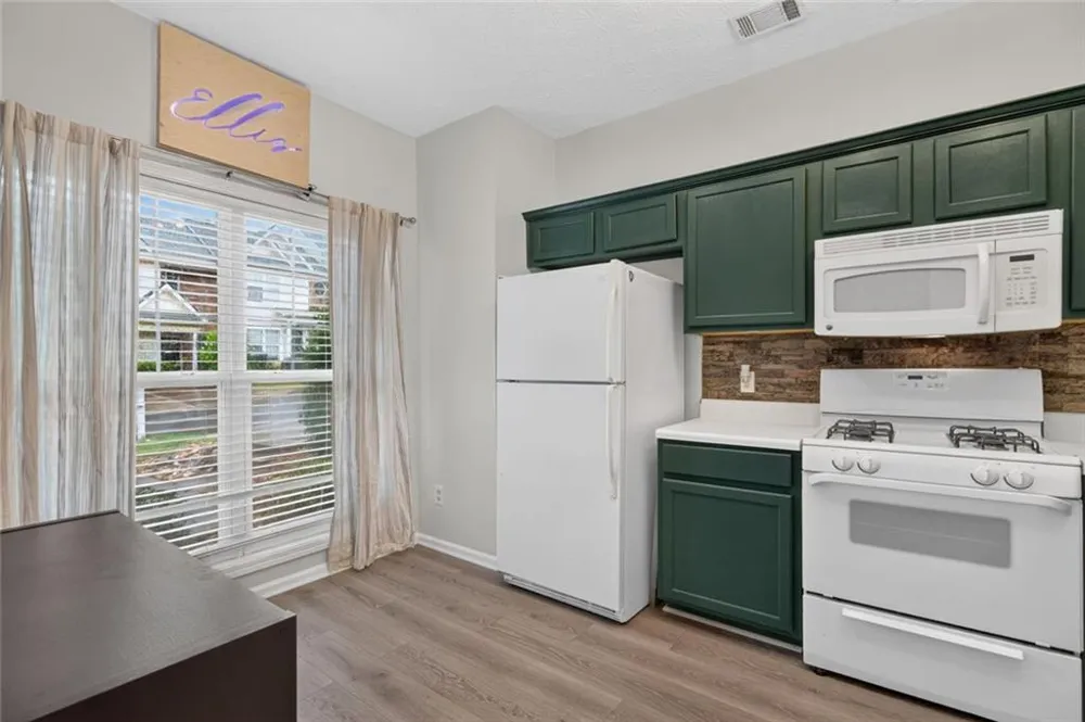 35 Pearl Chambers Drive Dawsonville, GA 30534