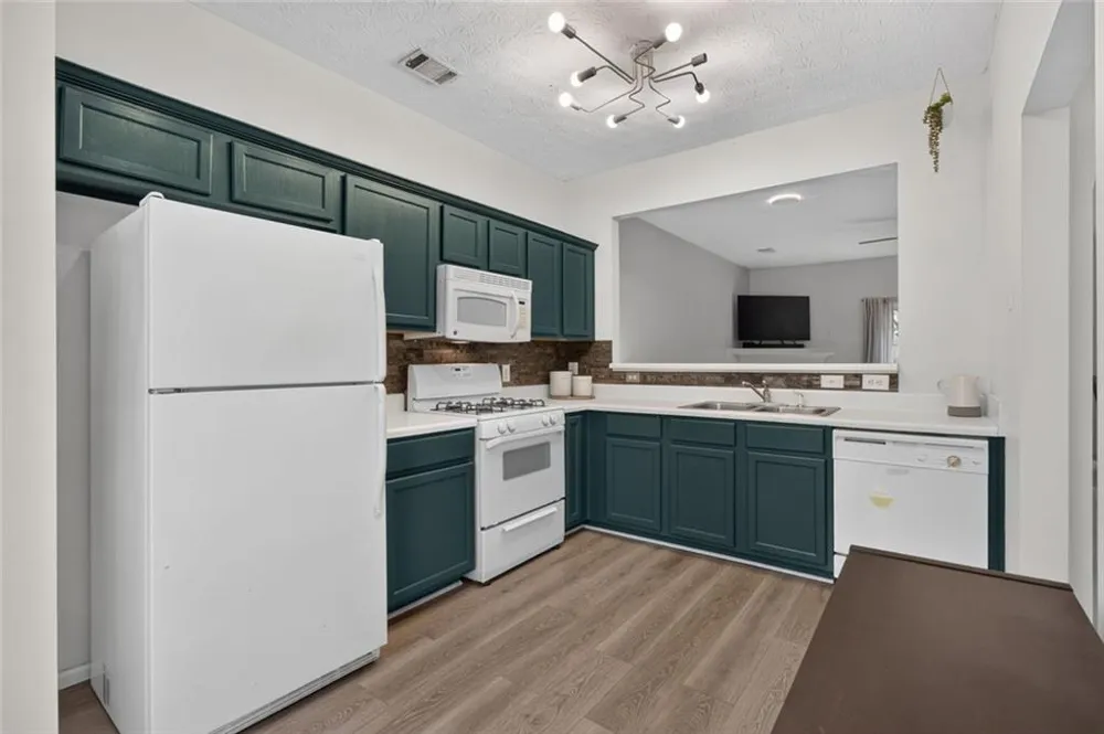 35 Pearl Chambers Drive Dawsonville, GA 30534