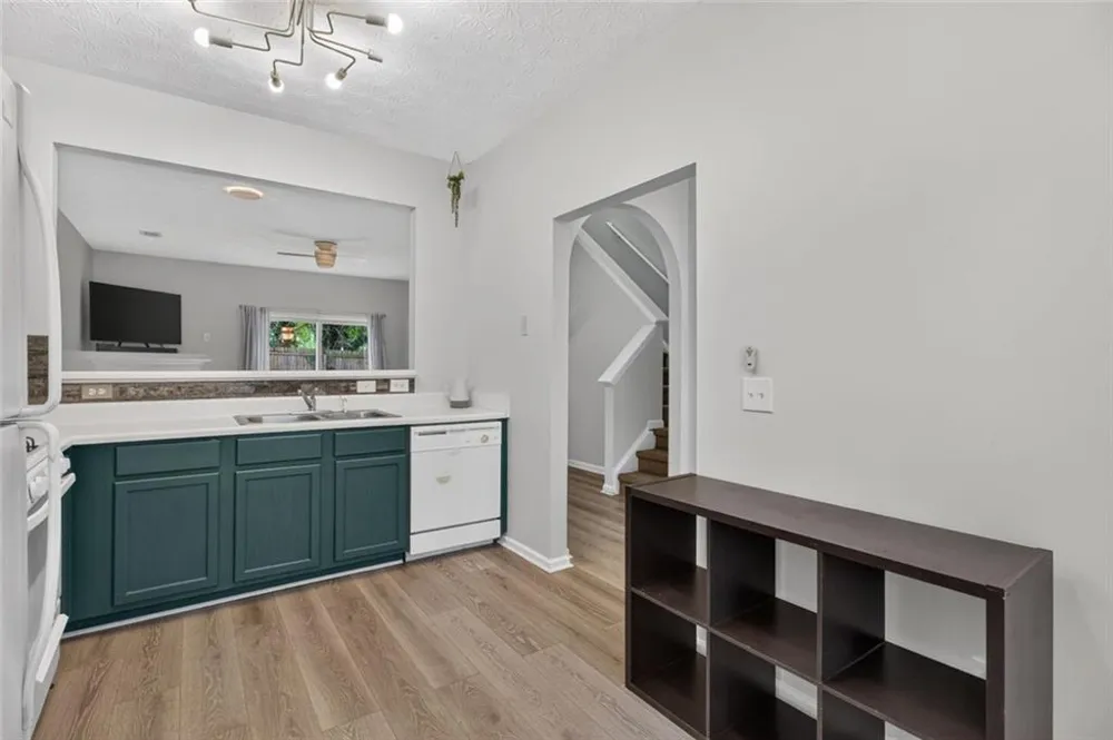 35 Pearl Chambers Drive Dawsonville, GA 30534