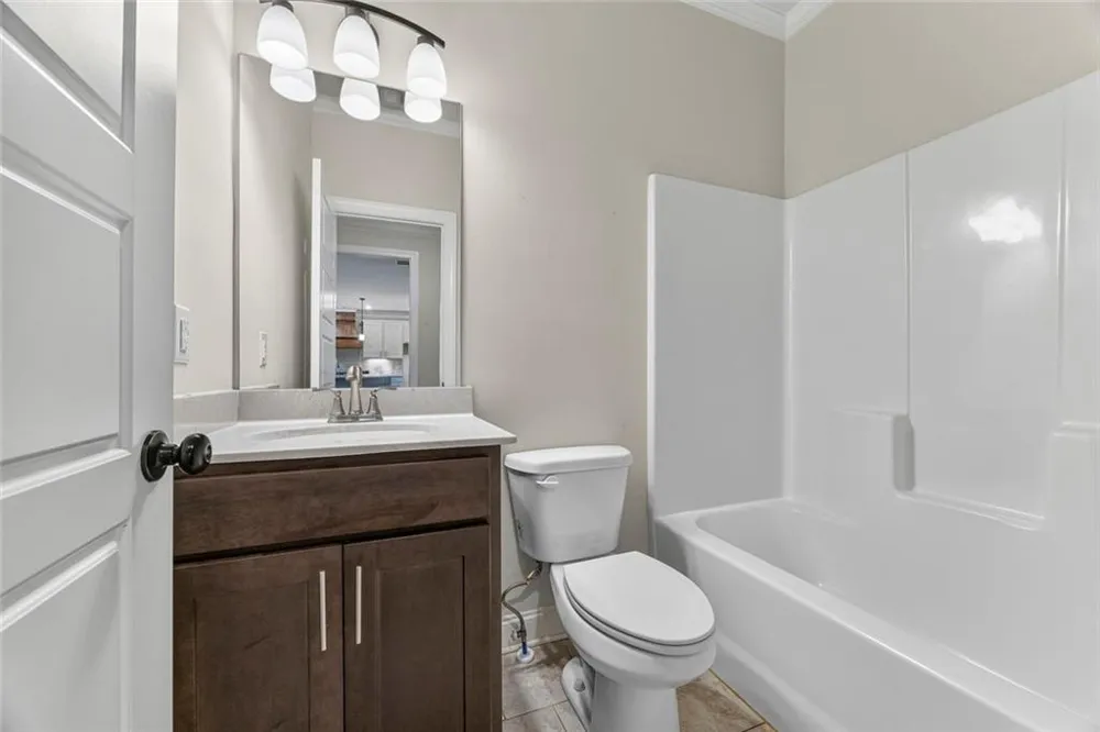 2504 Creekside Crossing Monroe, GA 30656