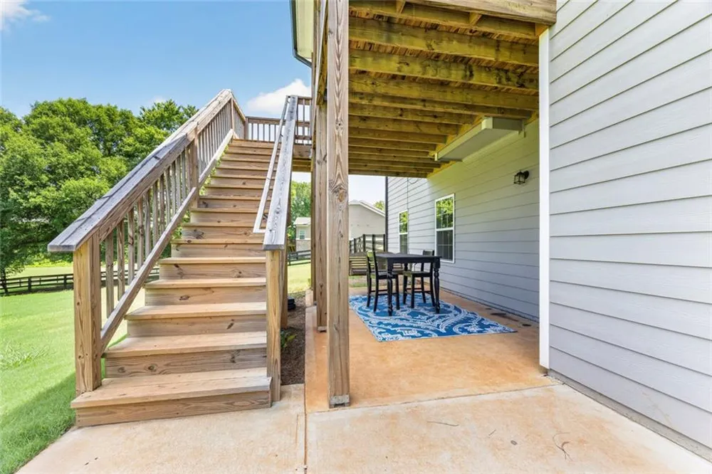 2504 Creekside Crossing Monroe, GA 30656