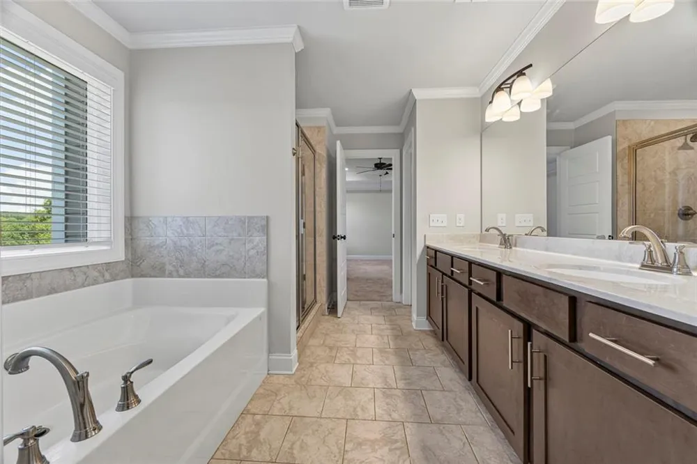 2504 Creekside Crossing Monroe, GA 30656