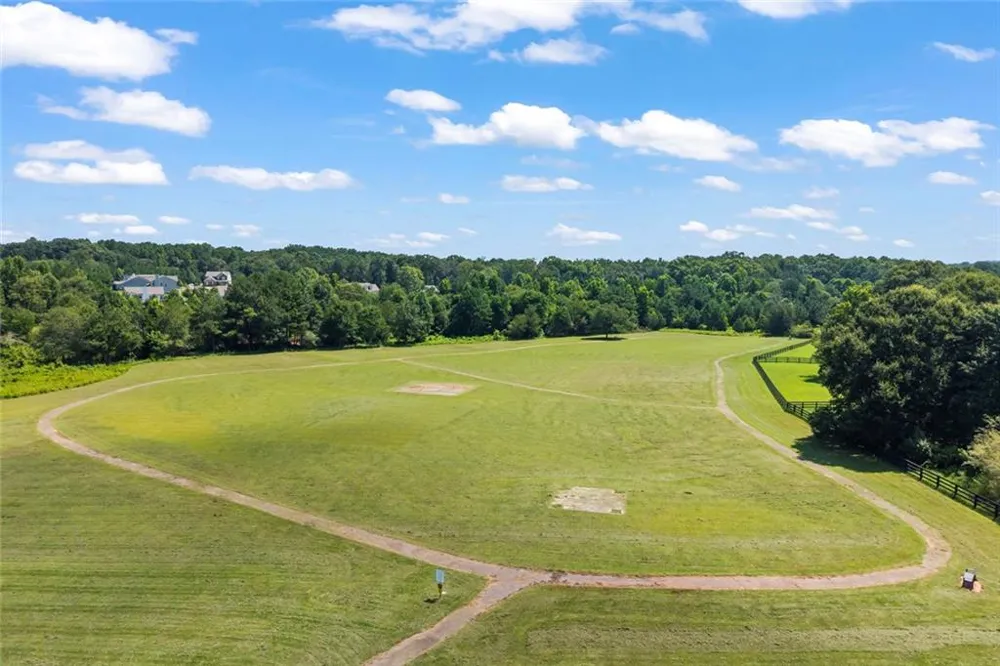 2504 Creekside Crossing Monroe, GA 30656