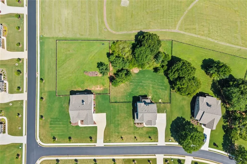 2504 Creekside Crossing Monroe, GA 30656