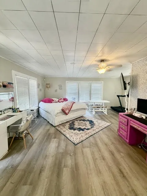 124 S 3rd Street Jacksboro, TX 76458