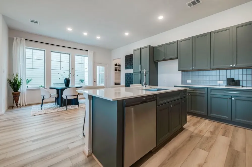 346 Covey Lane #B Sealy, TX 77474