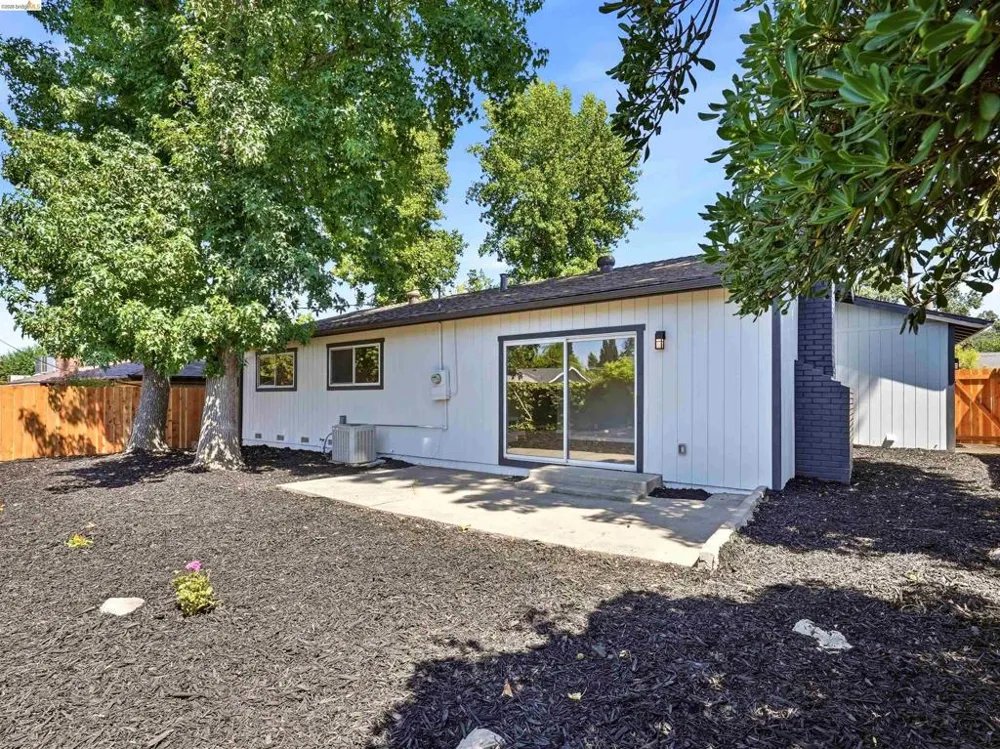 9341 Castlemont Cir Orangevale, CA 95662