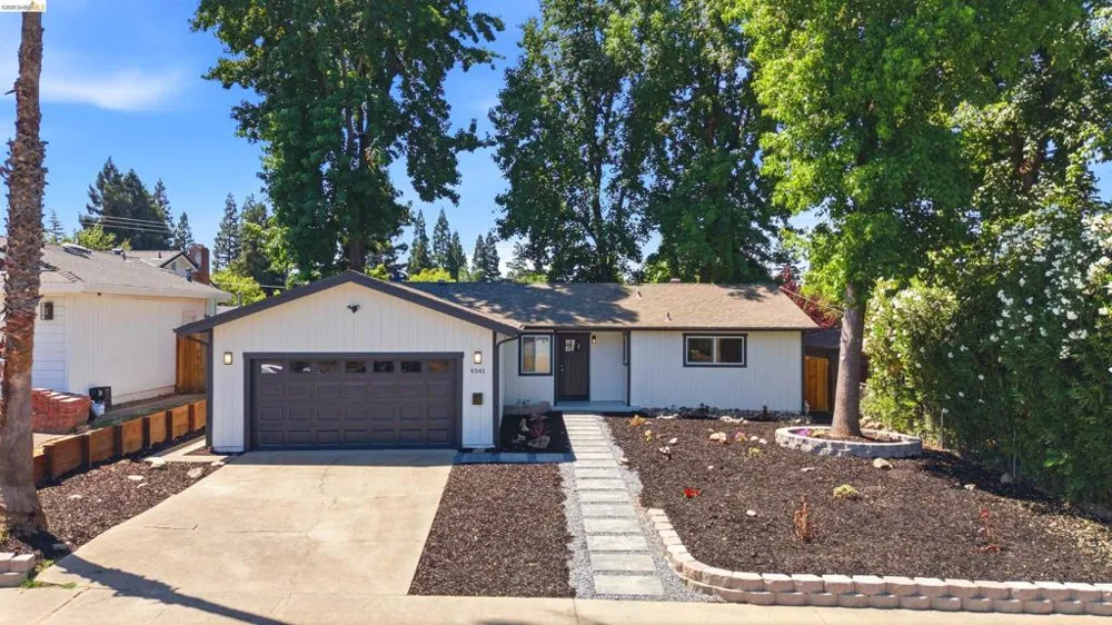 9341 Castlemont Cir Orangevale, CA 95662
