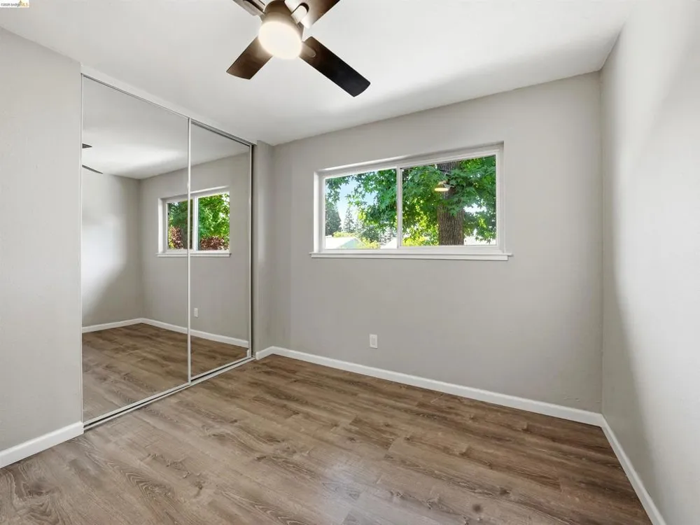 9341 Castlemont Cir Orangevale, CA 95662
