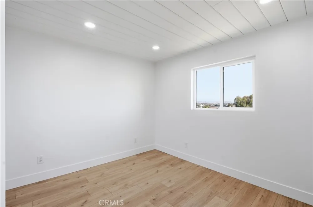 329 14th Street Grover Beach, CA 93433