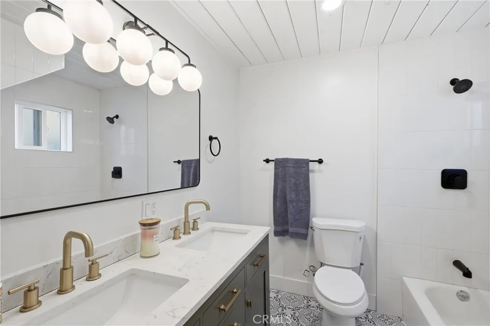 329 14th Street Grover Beach, CA 93433