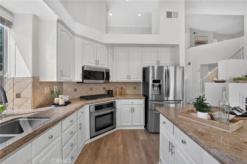 32398 Corte San Vincente Temecula, CA 92592