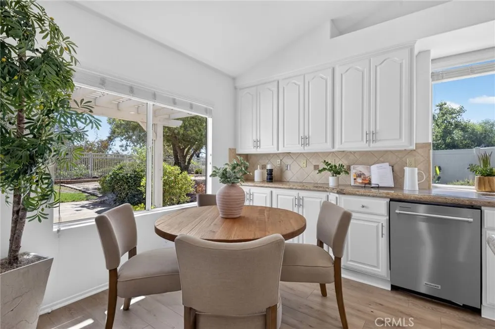 32398 Corte San Vincente Temecula, CA 92592