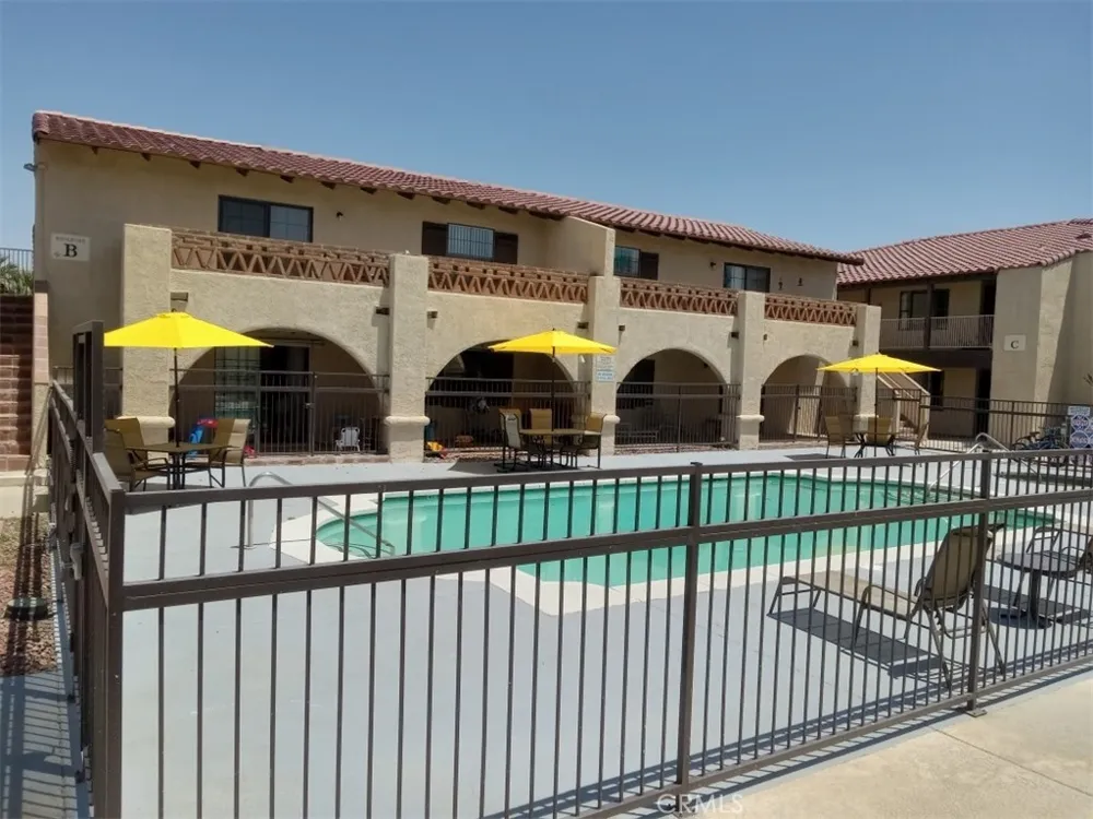 45200 Deep Canyon #C8 Palm Desert, CA 92260