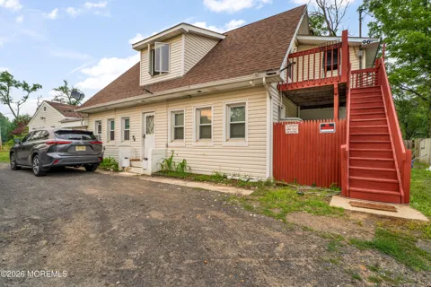 96 Wilson Avenue