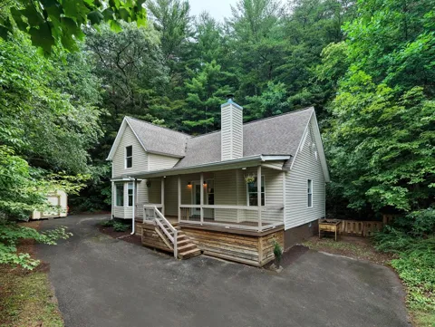 4107 Twiggs Drive