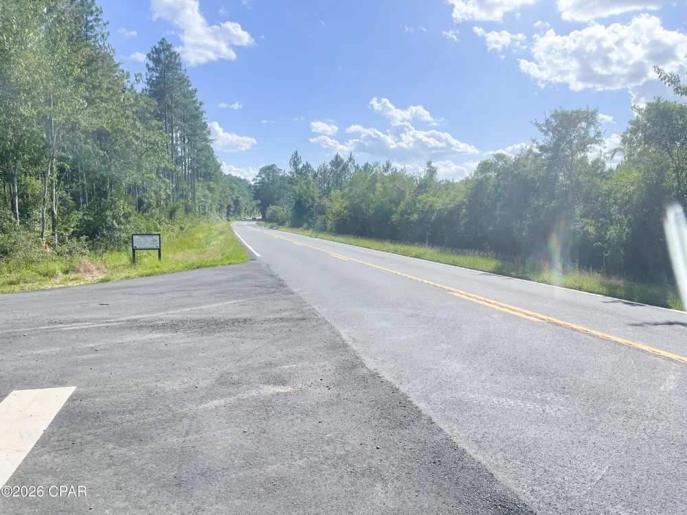 7 Douglas Ferry Road Bonifay, FL 32425