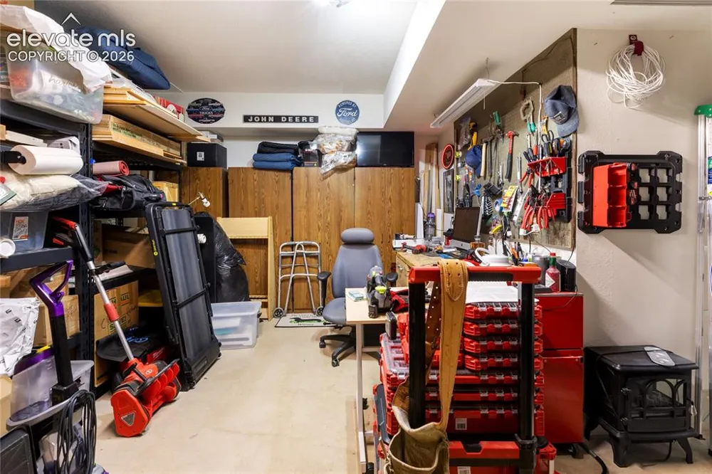 185 Bear Lake Circle Divide, CO 80814