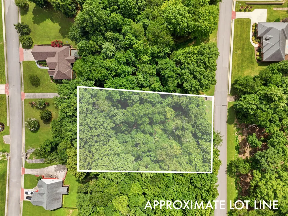 1418 Emerald Pointe Drive Soddy Daisy, TN 37379