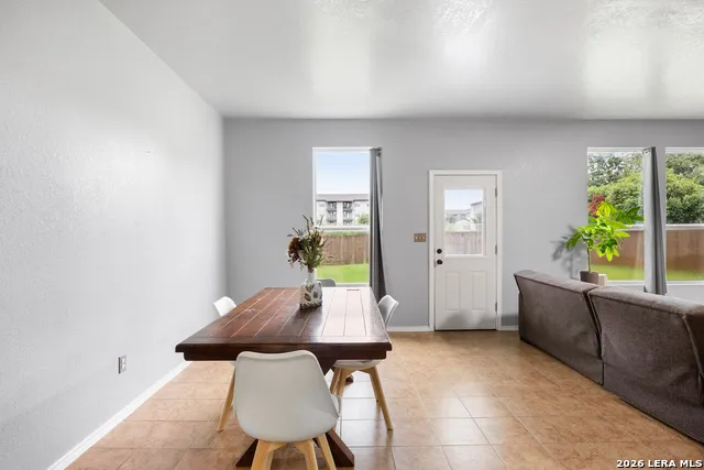 7418 DERBY VIS Selma, TX 78154