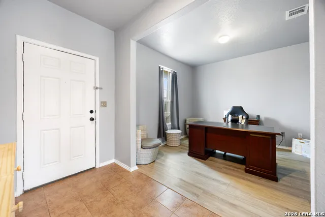7418 DERBY VIS Selma, TX 78154