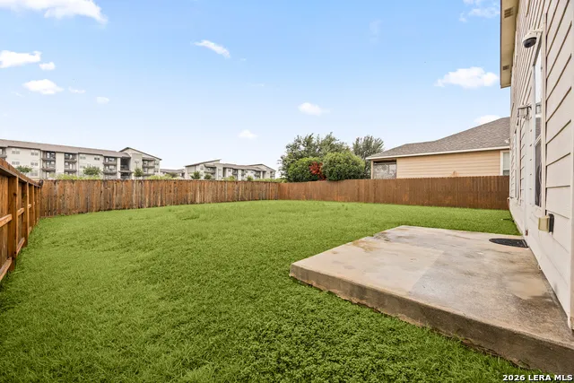 7418 DERBY VIS Selma, TX 78154