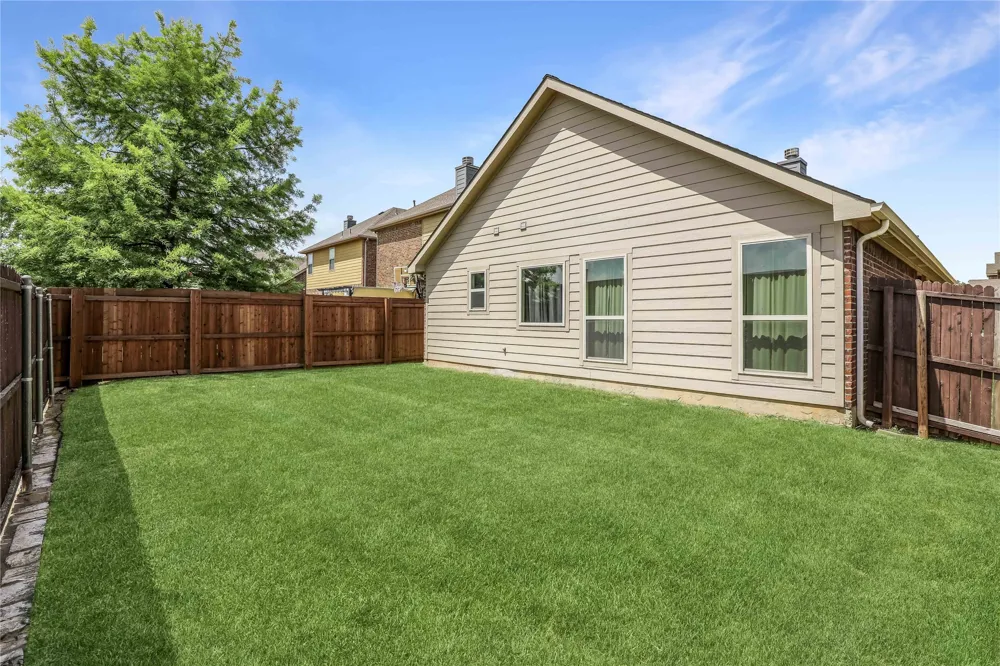 300 Black Bear Drive McKinney, TX 75071