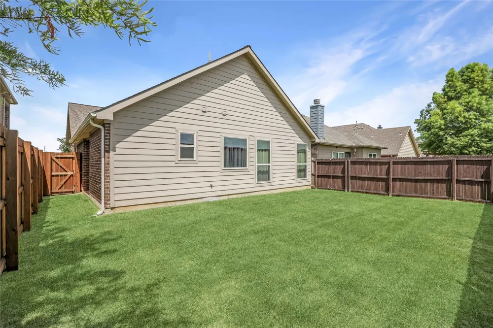 300 Black Bear Drive McKinney, TX 75071