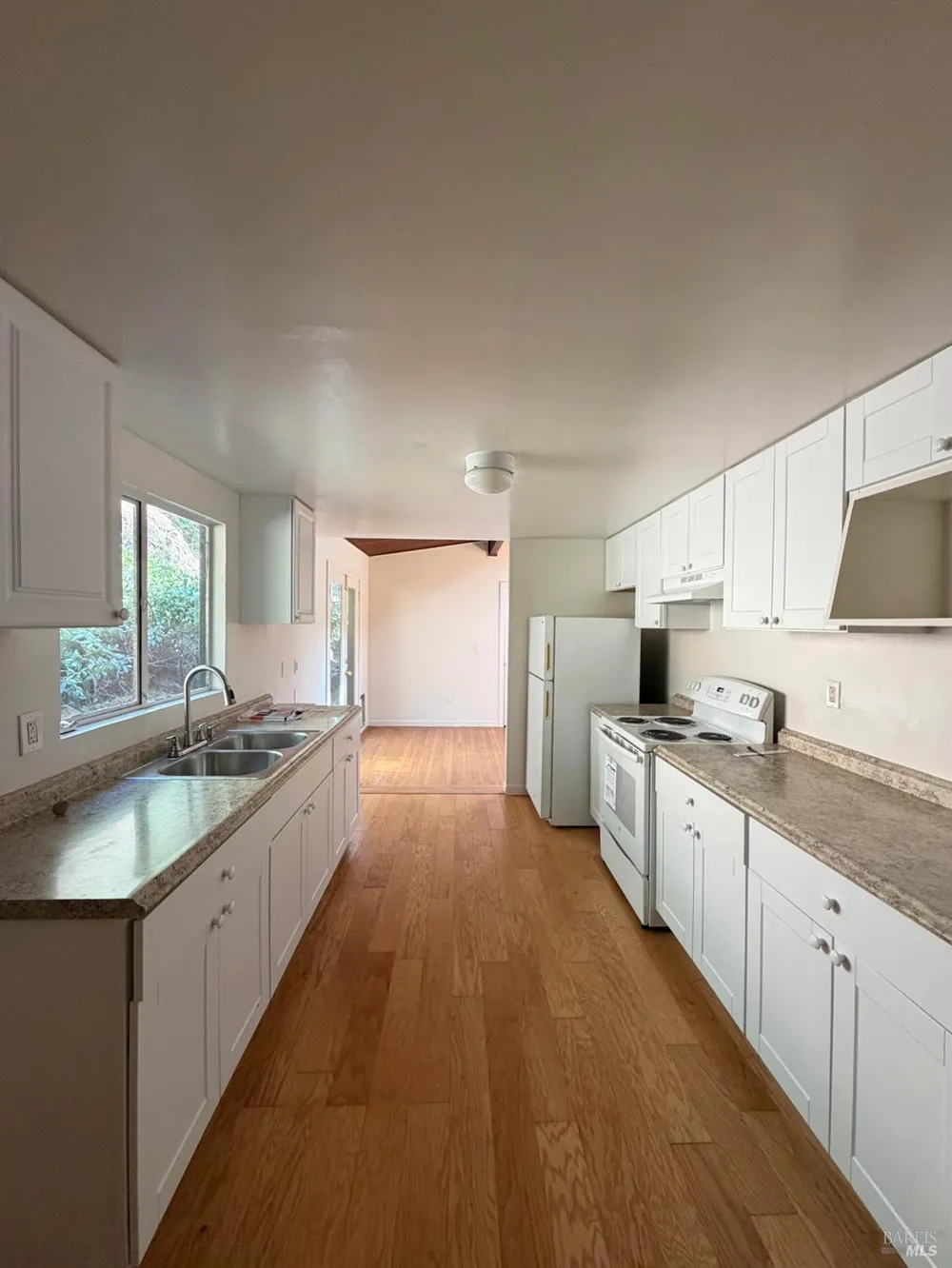 974 Lovell Avenue Mill Valley, CA 94941