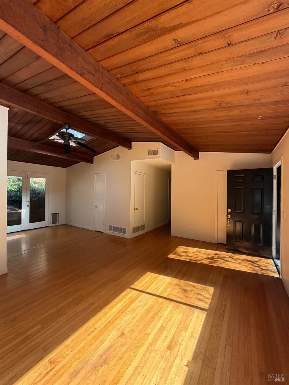 974 Lovell Avenue Mill Valley, CA 94941