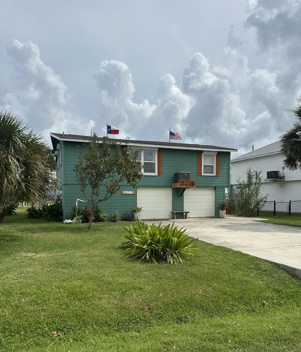 16717 Captain Hook Jamaica Beach, TX 77554