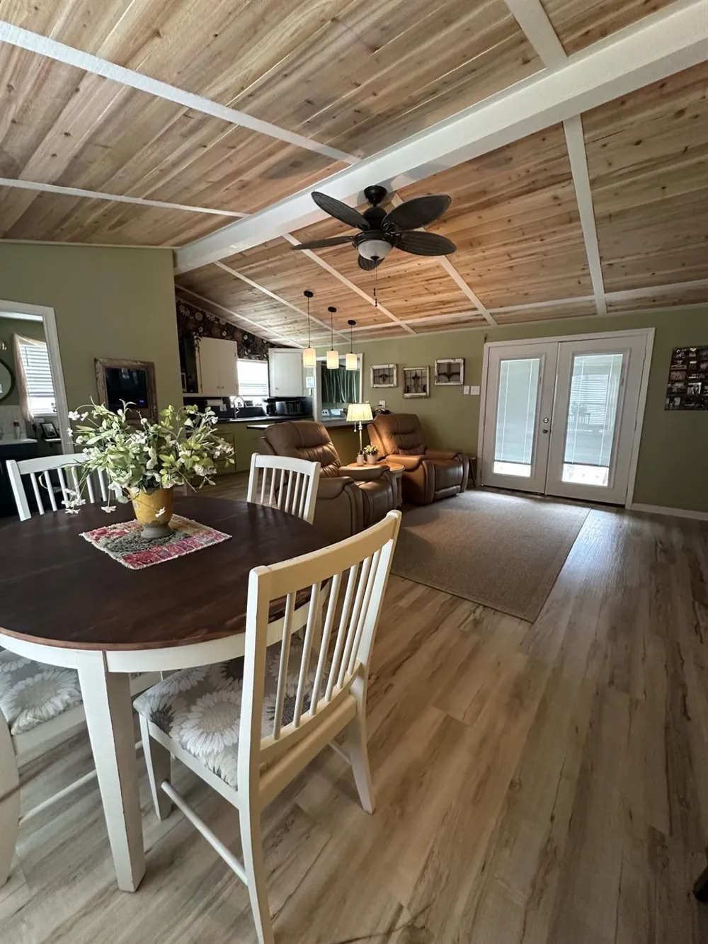 16717 Captain Hook Jamaica Beach, TX 77554